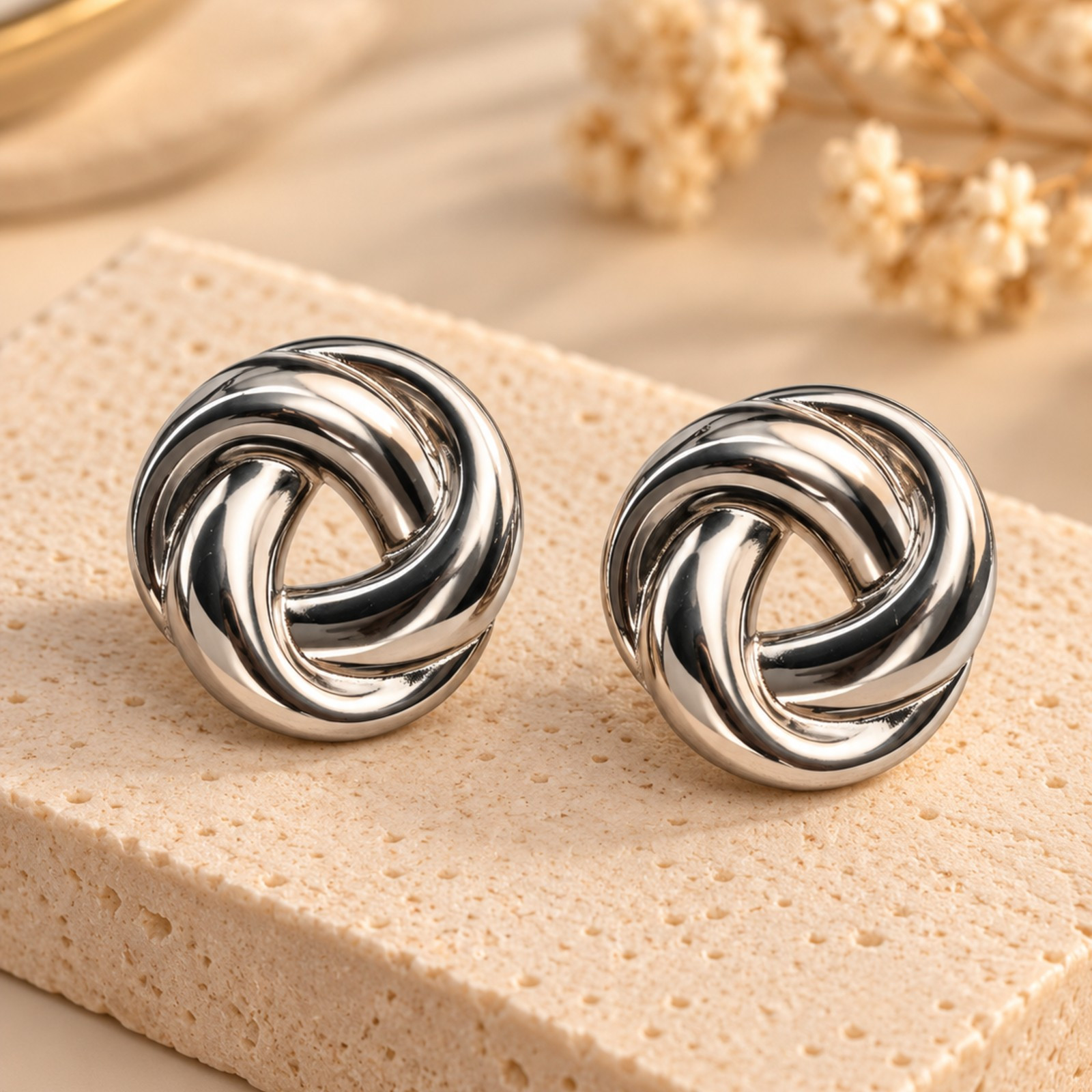 Aretes de Nudos Espaciales