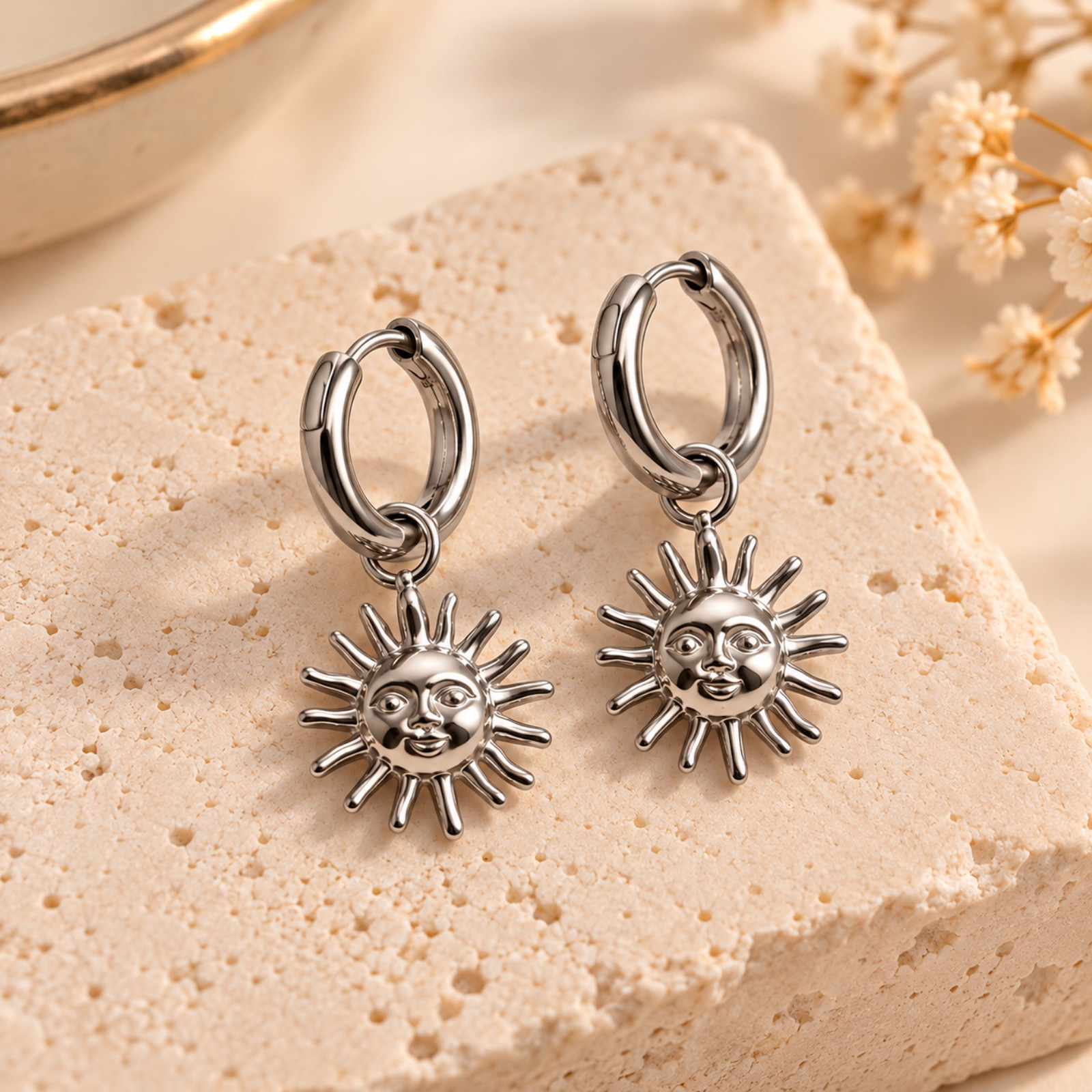 Aretes Sol de Aurora ☀️Plateada