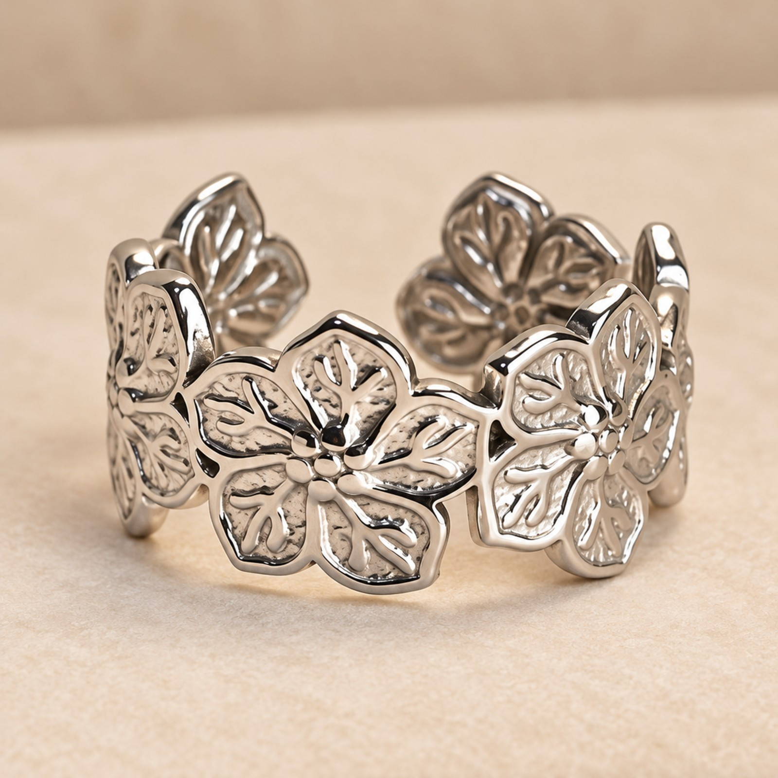 Anillo Corona de Flores