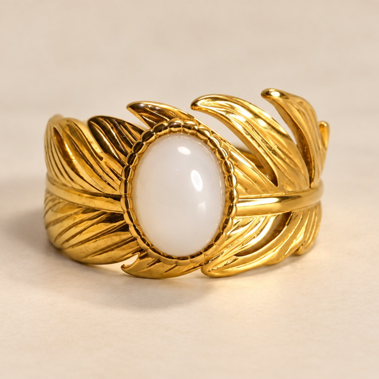Anillo Space's feather